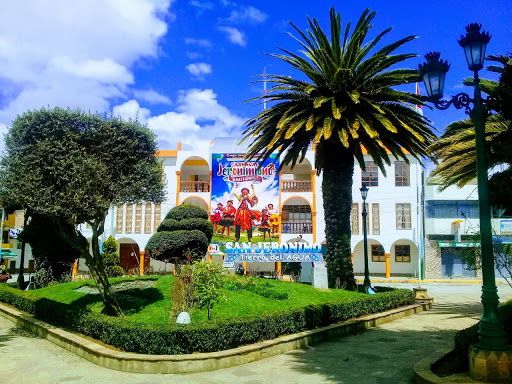 Plaza de Armas San Jeronimo