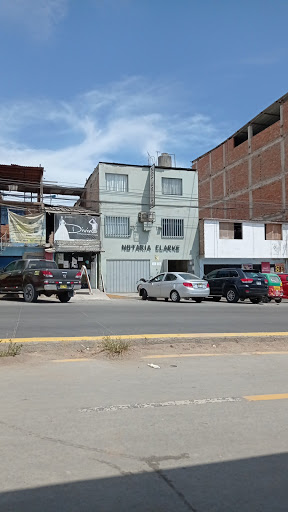 Notaría Clarke de la Puente