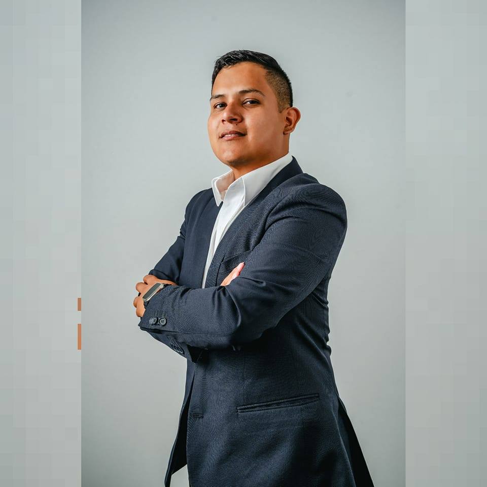 Soy Phool Vasquez , el Creador de NotariasCerca.net